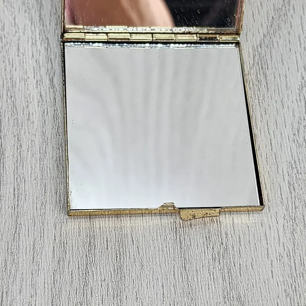 Vtg Compact Purse Mirror Gold Floral Double Sided Magnification Square 2.25